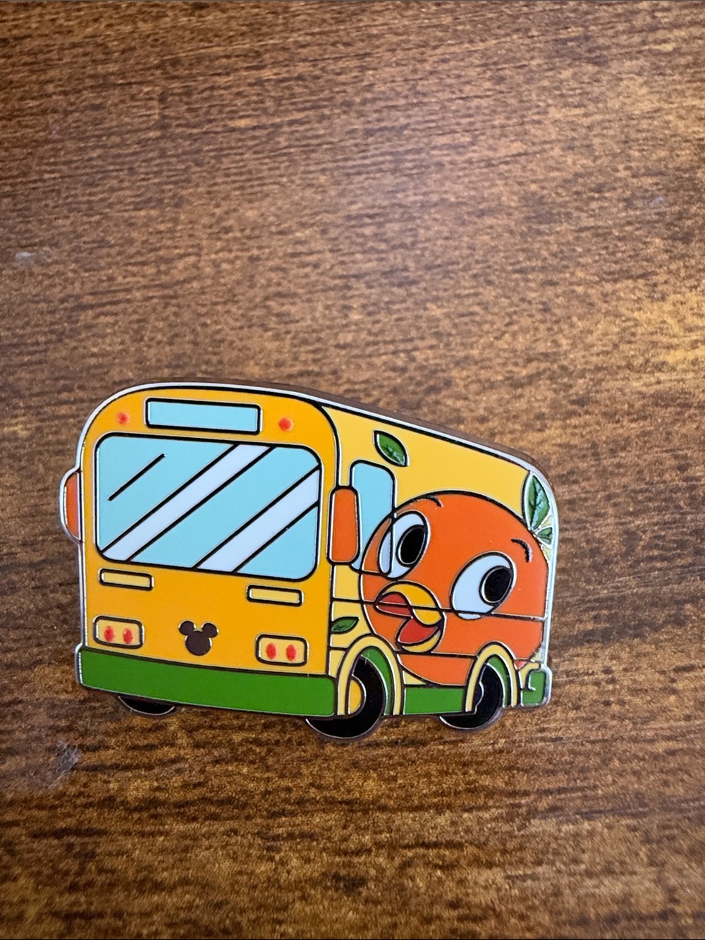 WDW Hidden Mickey 2026 Wave A Mystery pack Pin : Orange Bird Bus